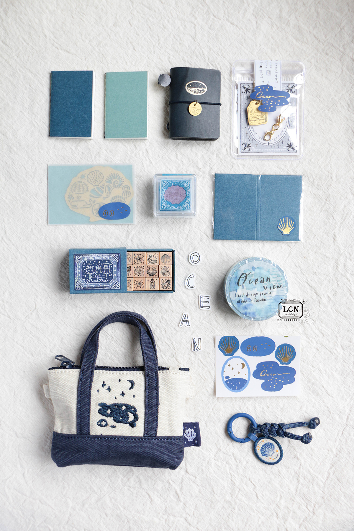 Lin Chia Ning 2026 Mini Tote Stationery Set – Big Ocean